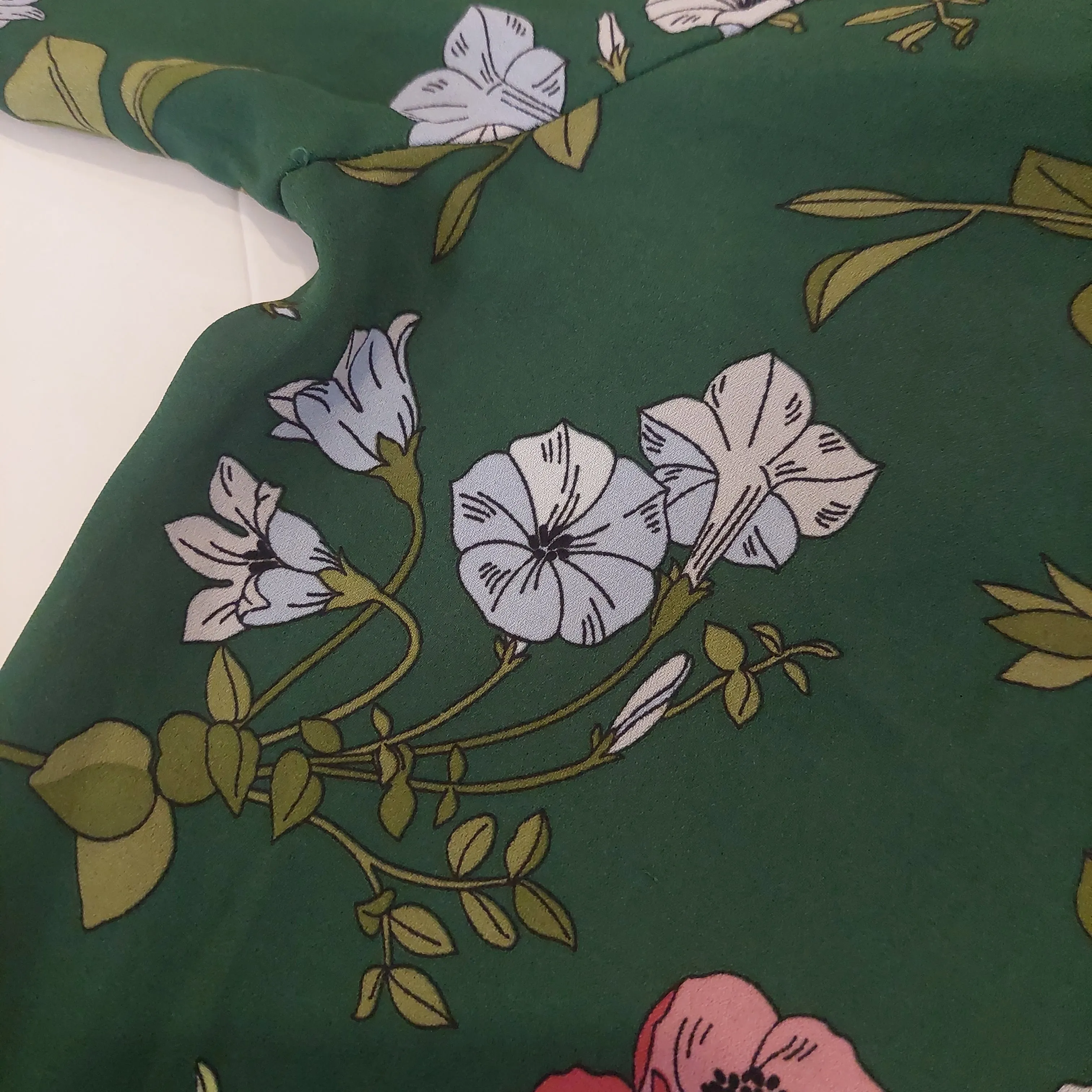 Ann Taylor Green Floral Printed Collared Shirt | Pre loved |