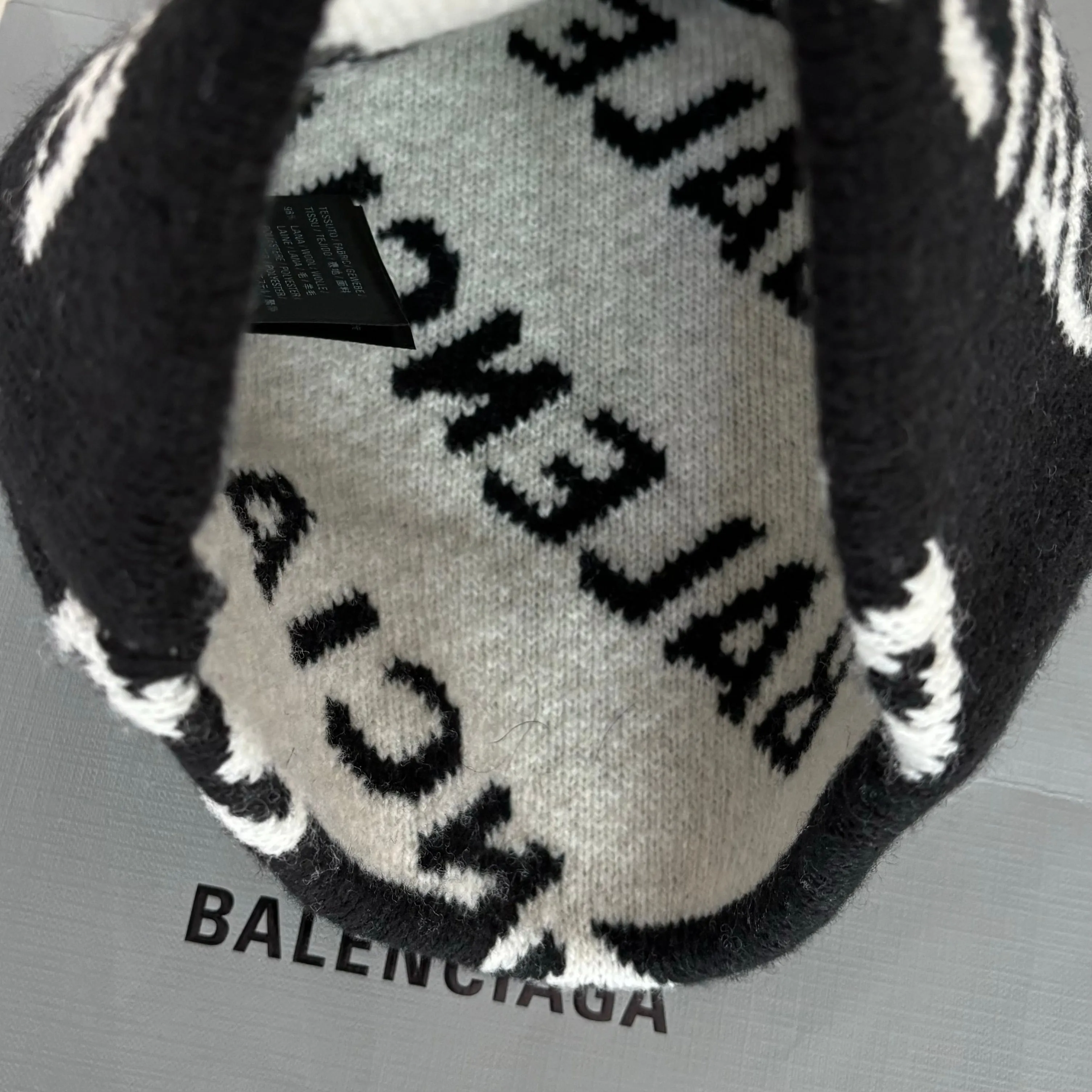 Balenciaga ALLOVER LOGO BEANIE IN BLACK