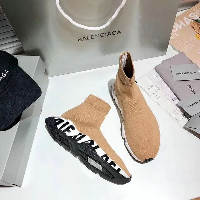 BALENCIAGA SPEED RUNNER GRAFFITI *BEIGE*