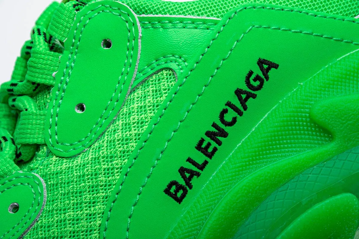 BALENCIAGA TRIPLE S GREEN