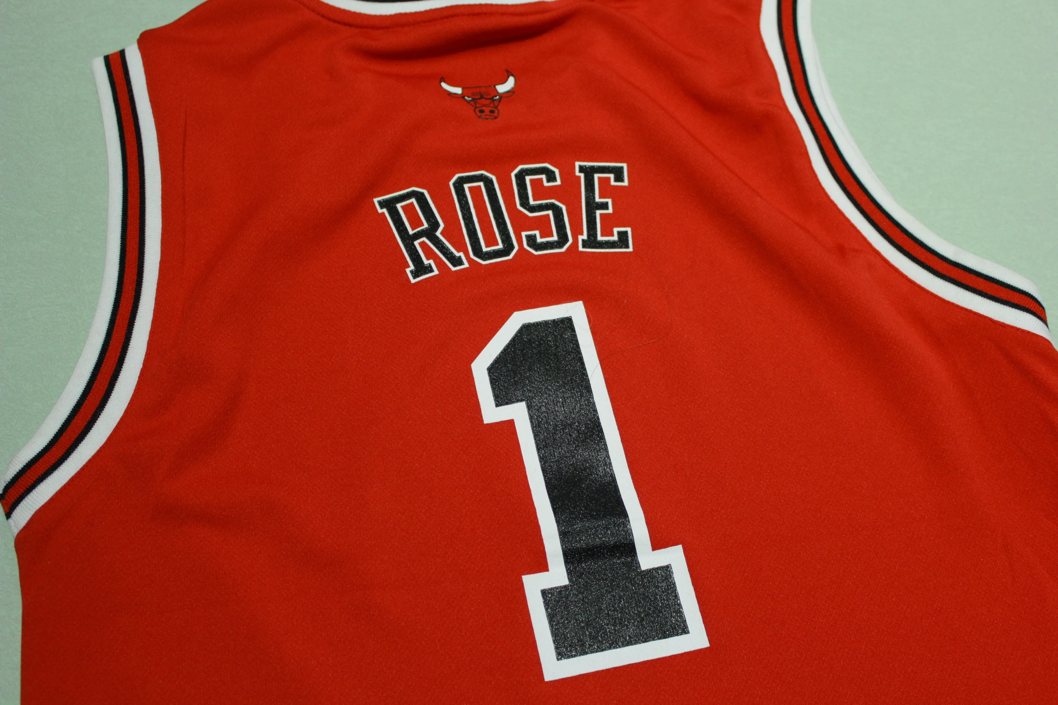 Chicago Bulls Derrick Rose #1 00's Adidas NBA Logo Basketball Jersey