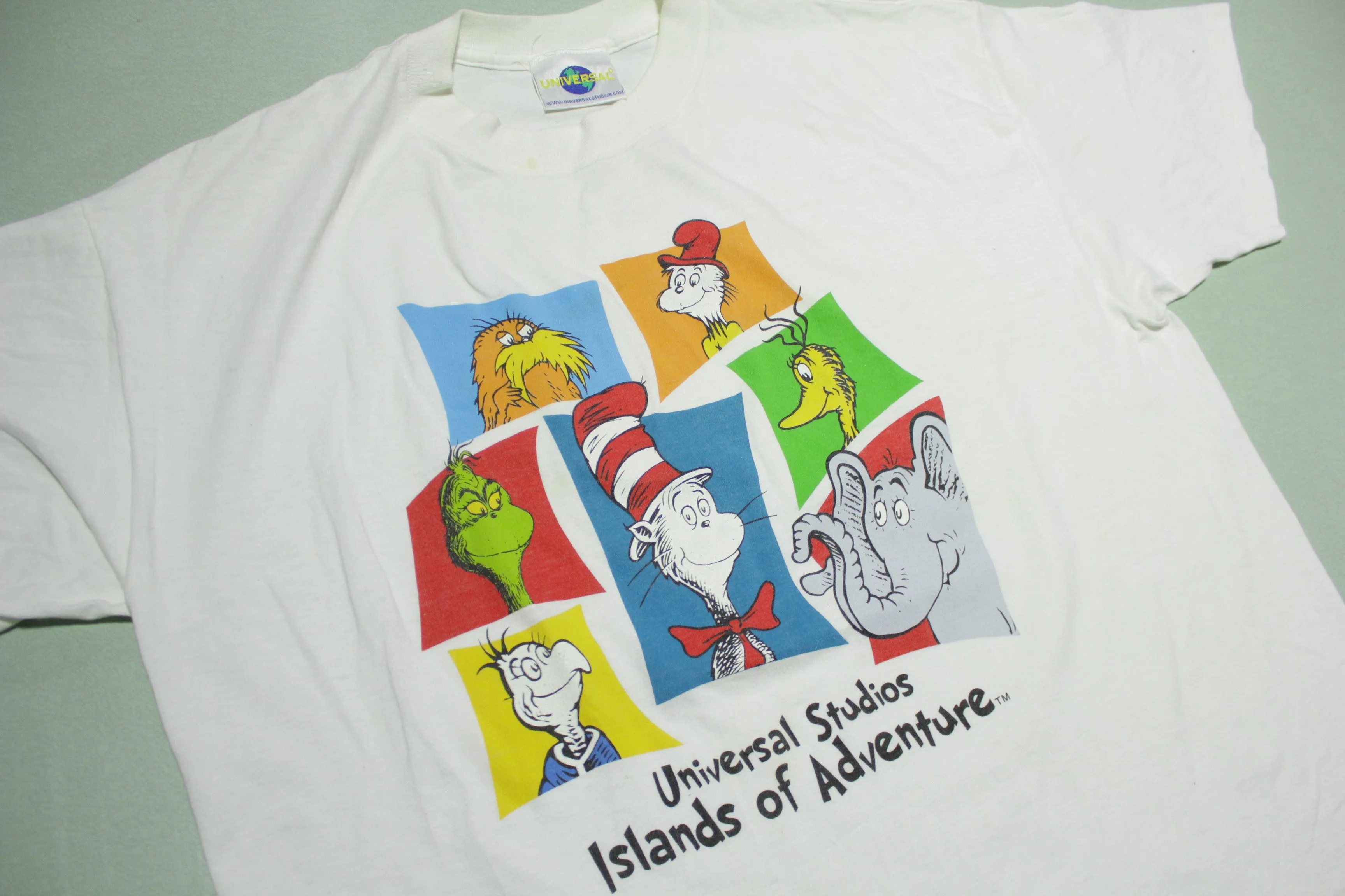 Dr. Seuss Universal Studios Vintage 90's Islands of Adventure Landing T-Shirt