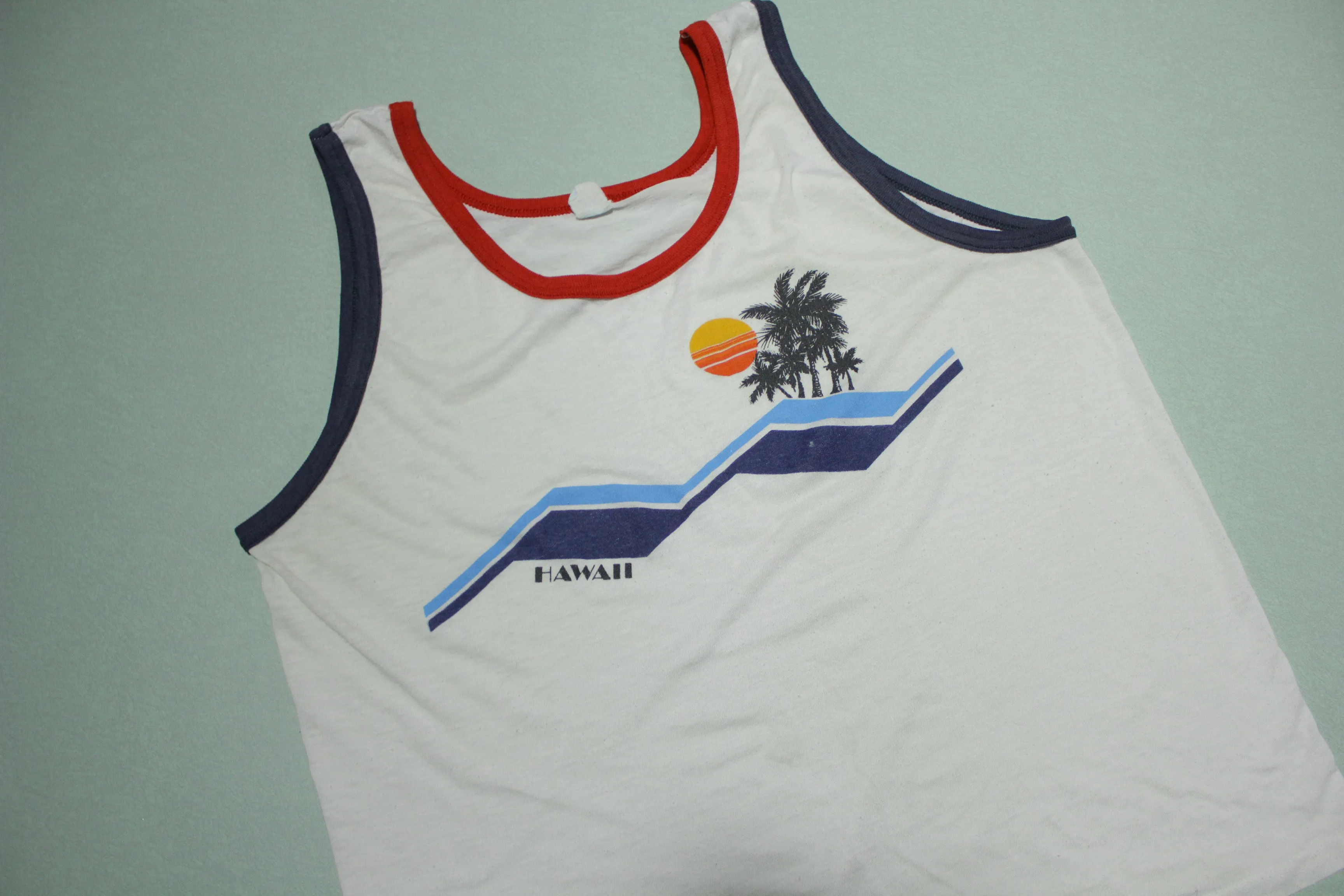 Hawaii Sunset Palm Beach The Knit Made in USA Vintage 80's Tank Top T-Shirt