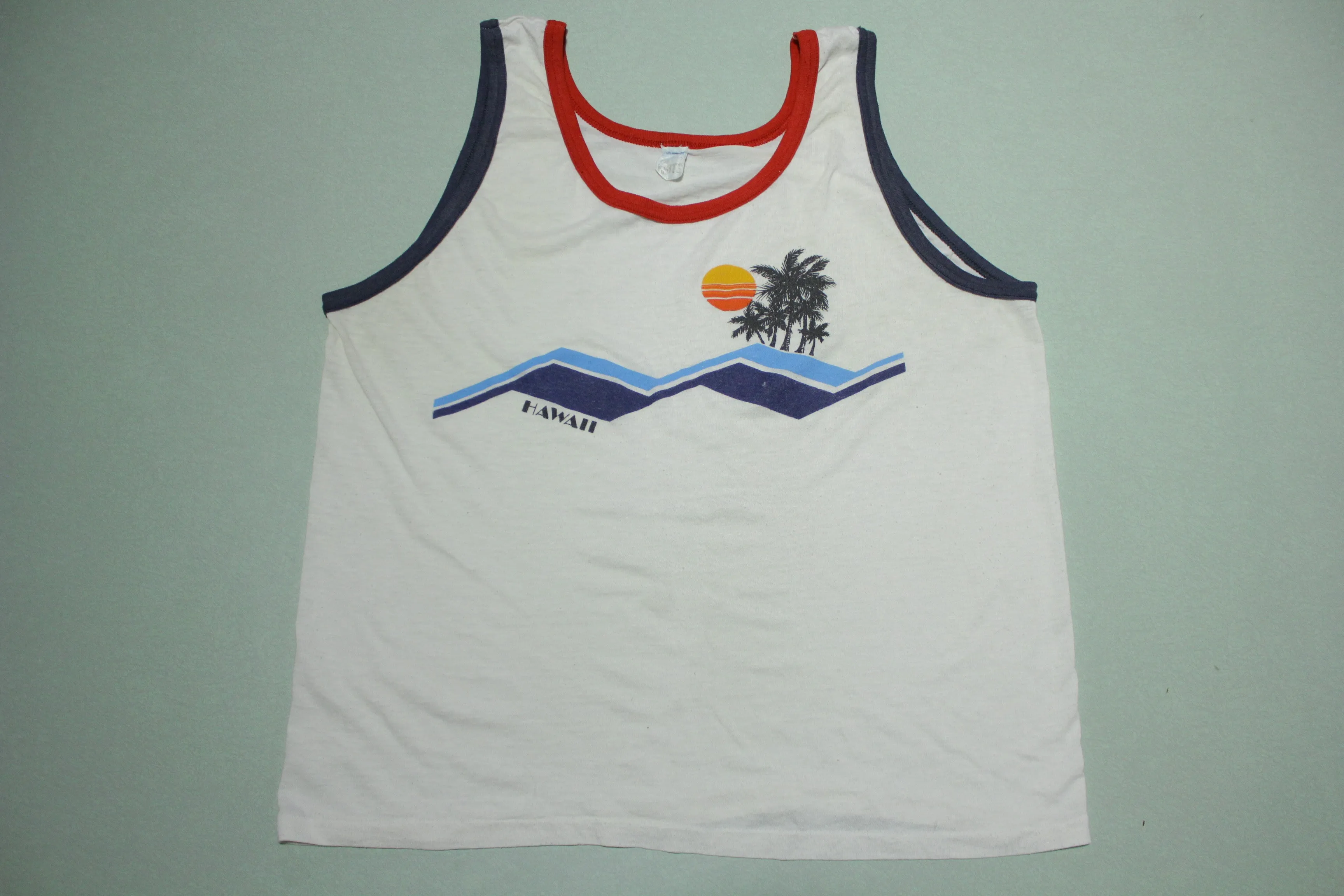 Hawaii Sunset Palm Beach The Knit Made in USA Vintage 80's Tank Top T-Shirt