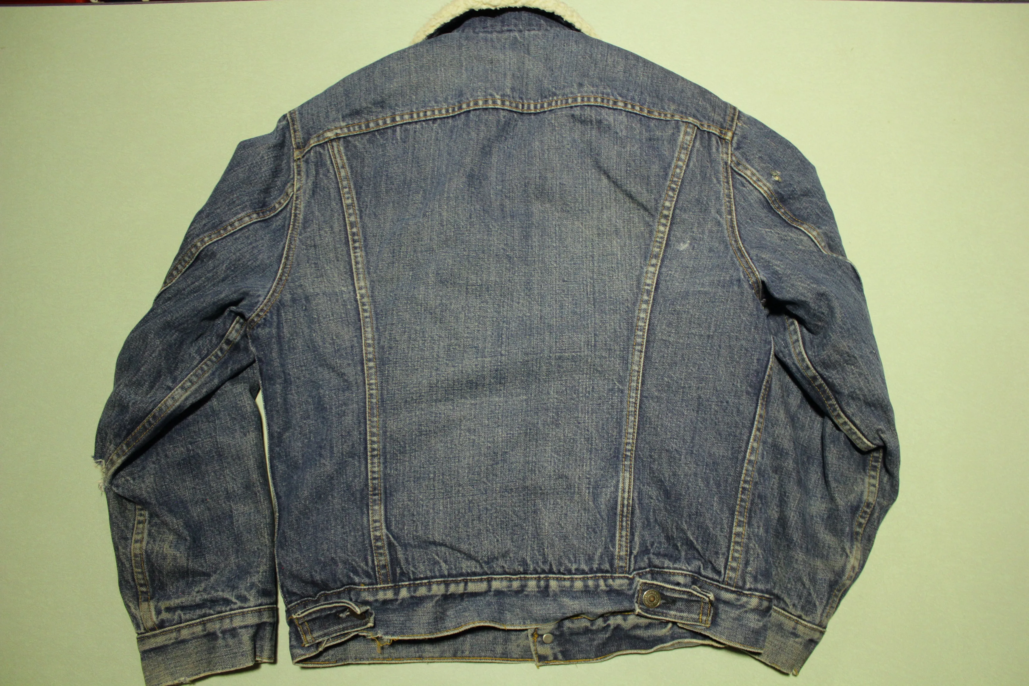 Levis Vintage 70's No Side Pocket Sherpa Lined Denim Blue Jean Trucker Jacket