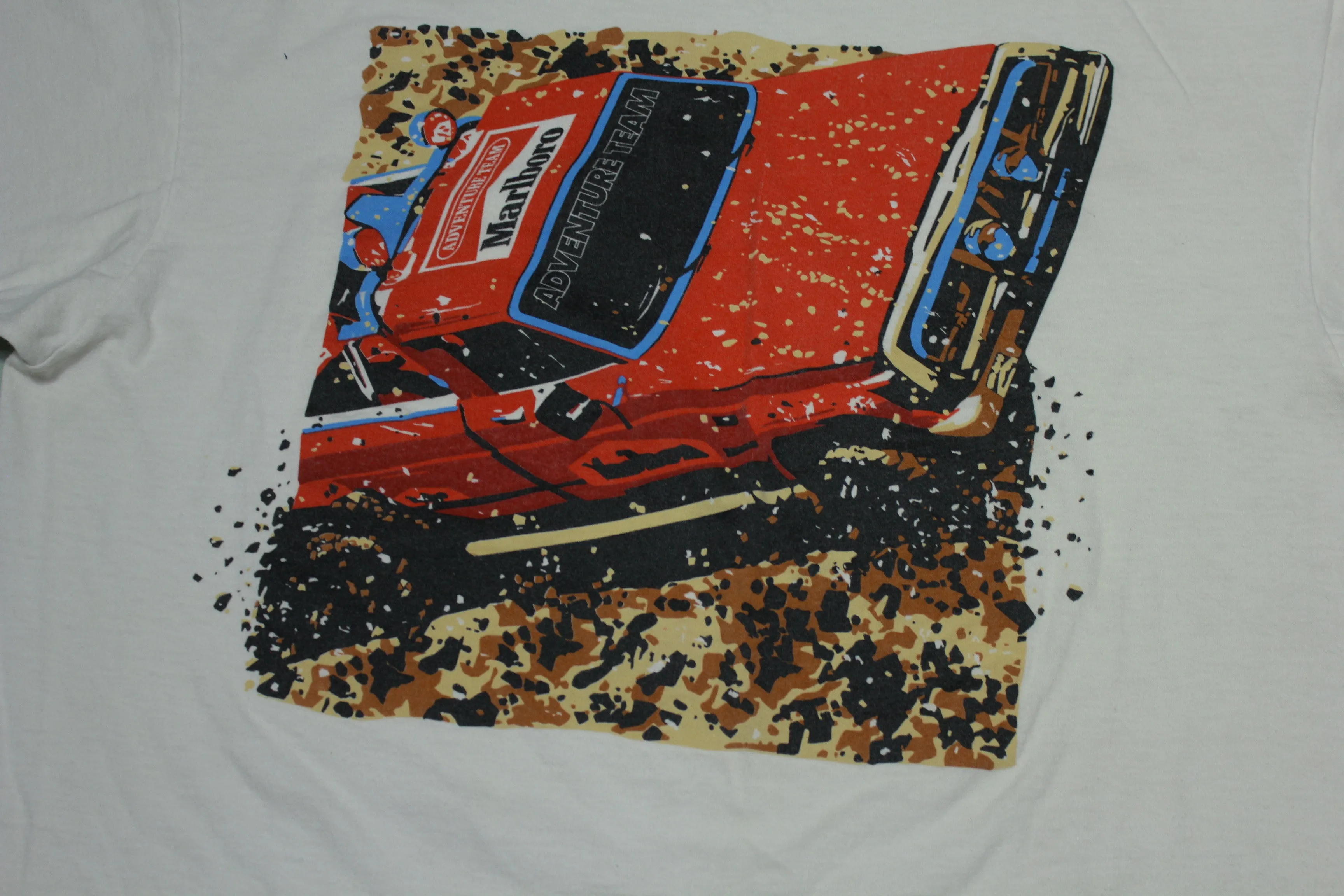 Marlboro Adventure Team Truck Vintage 90's Cigarettes Pocket Promo T-Shirt