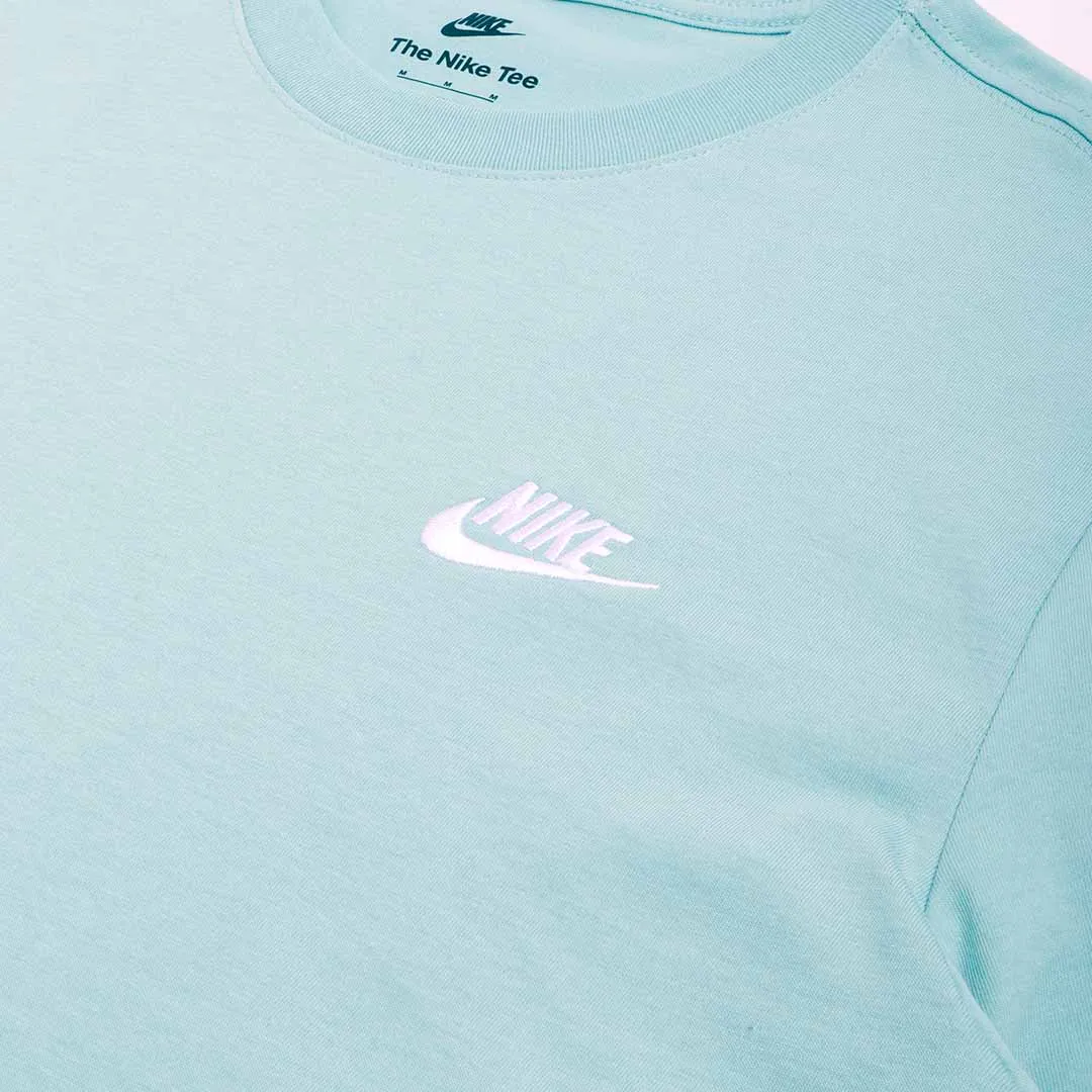 Nike Sportswear Club T-Shirt