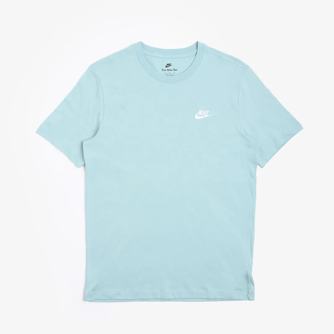 Nike Sportswear Club T-Shirt