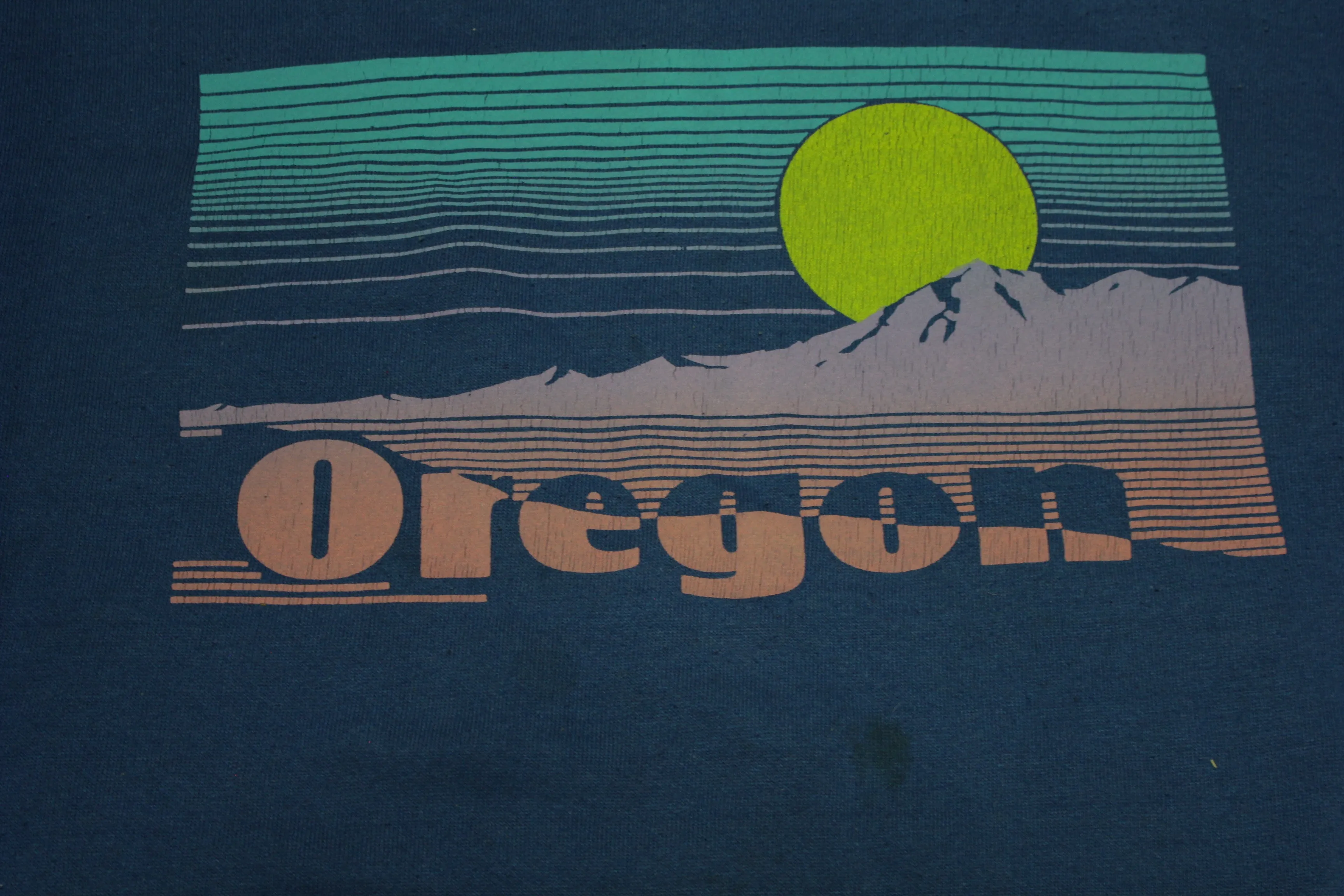 Oregon Coast Giant Sunset Over Ridge Vintage 80's Crewneck Sweatshirt