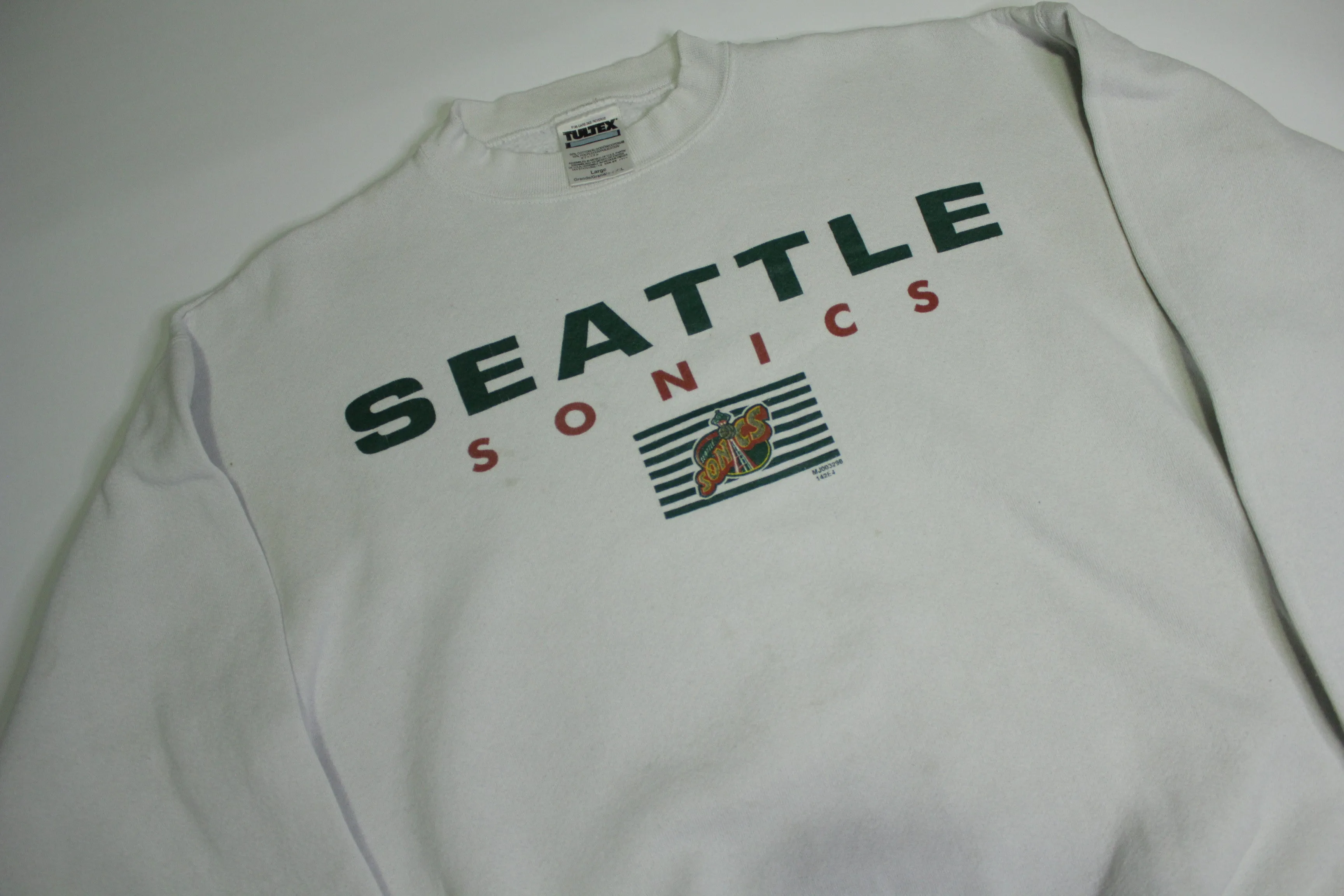 Seattle Sonics Vintage 90's Crewneck Tultex Basketball Sweatshirt